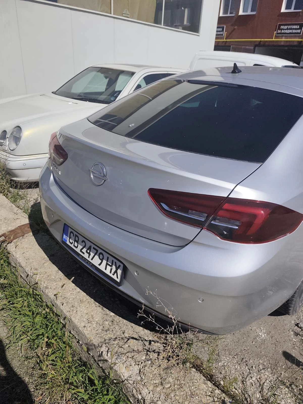 Opel Insignia, снимка 4 - Автомобили и джипове - 56724210
