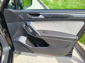 VW Tiguan Allspace R LINE * 8ск AISIN * TOP* HIGHLINE* Digital* Панор, снимка 12