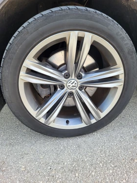 VW Tiguan Allspace R LINE * 8ск AISIN * TOP* HIGHLINE* Digital* Панор, снимка 17
