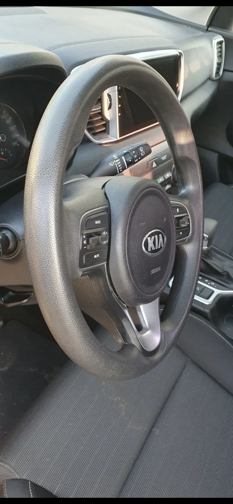 Kia Sportage, снимка 10 - Автомобили и джипове - 47713209