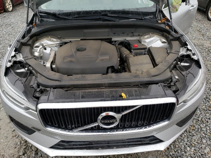 Volvo XC60 T6 MOMENTUM , снимка 12 - Автомобили и джипове - 48671918