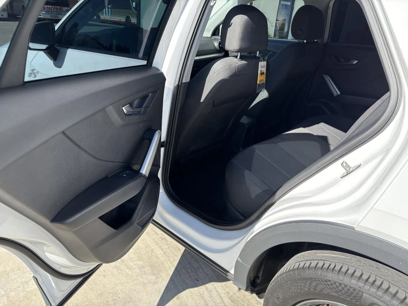 Audi Q2, снимка 9 - Автомобили и джипове - 52474283
