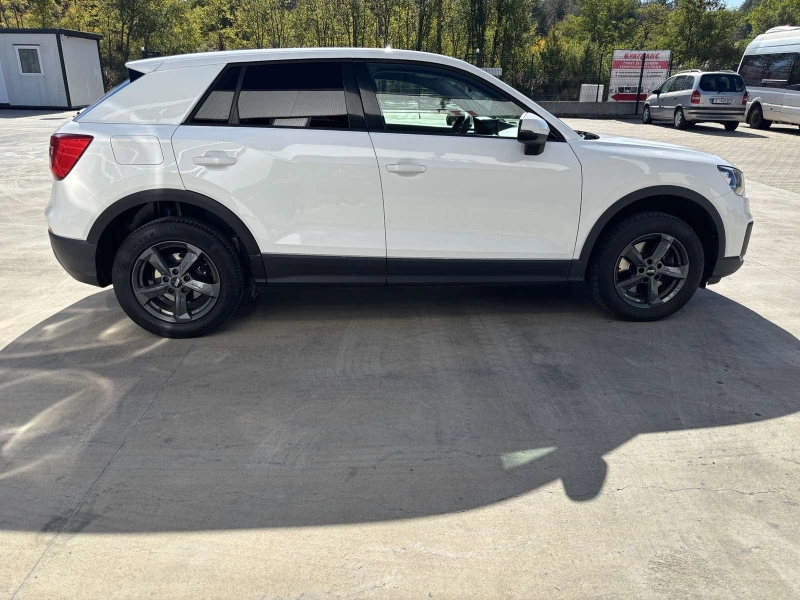 Audi Q2, снимка 4 - Автомобили и джипове - 52474283