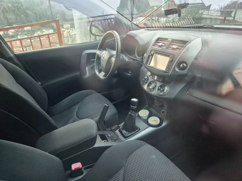 Toyota Rav4, снимка 3 - Автомобили и джипове - 52621767