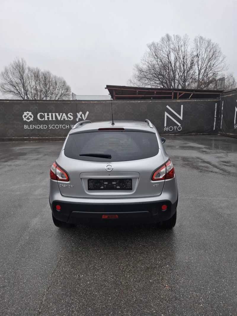Nissan Qashqai 2.0DCI 150к.с АВТОМАТИК 4X4 , снимка 4 - Автомобили и джипове - 52666275