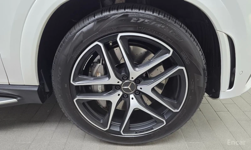 Mercedes-Benz GLE 53 4MATIC, снимка 5 - Автомобили и джипове - 53070693