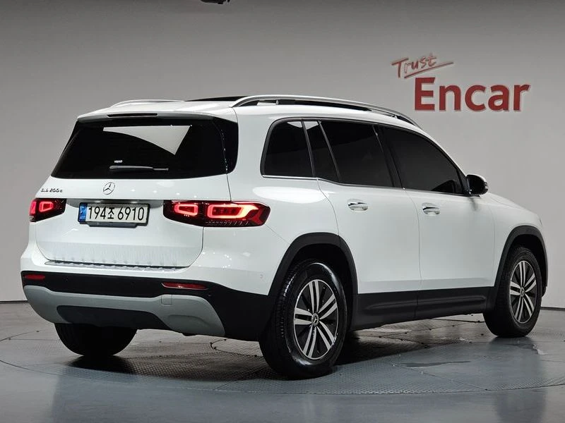 Mercedes-Benz GLB GLB200 d| 150к.с.| ВКЛ.ТЕХНОТЕСТ, снимка 2 - Автомобили и джипове - 55701400