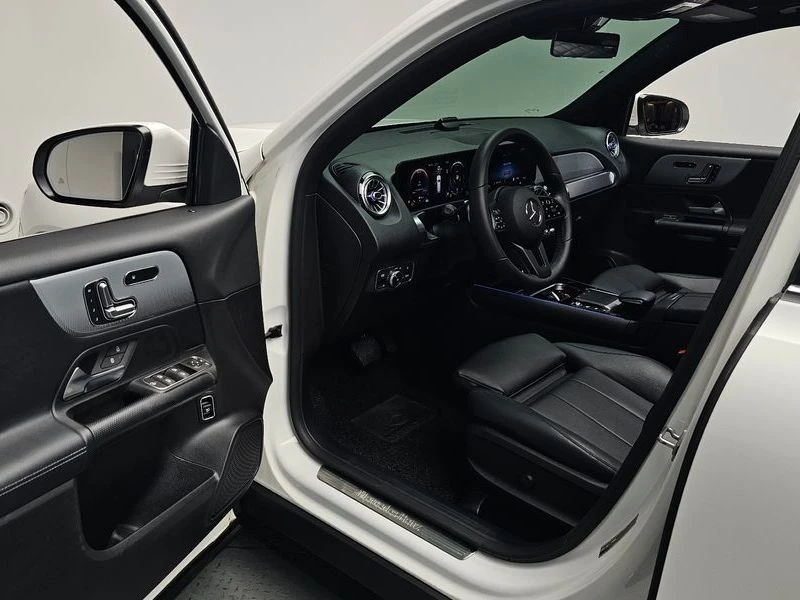 Mercedes-Benz GLB GLB200 d| 150к.с.| ВКЛ.ТЕХНОТЕСТ, снимка 10 - Автомобили и джипове - 55701400