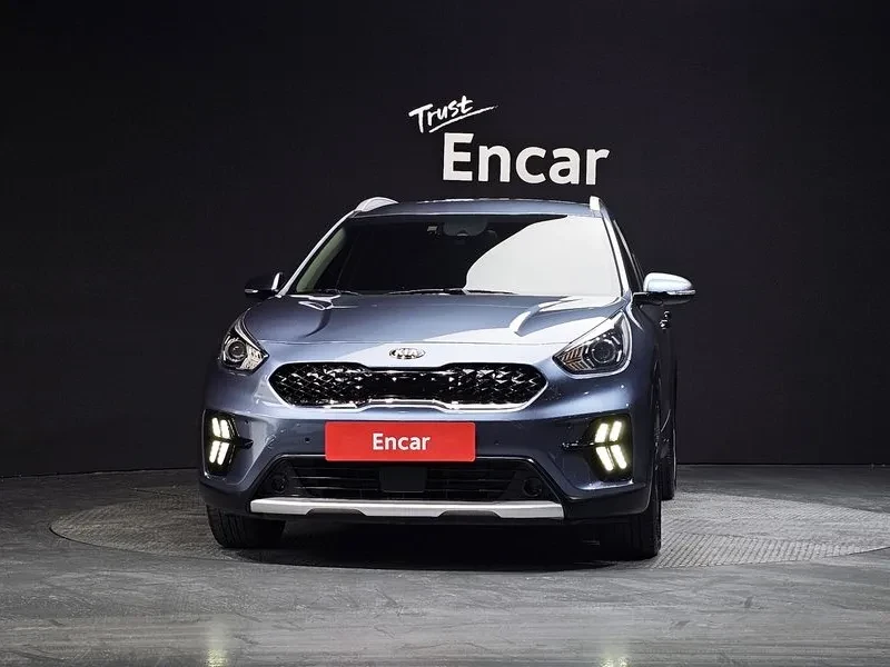 Kia Niro 1.6 Hev Prestige, снимка 5 - Автомобили и джипове - 56128225
