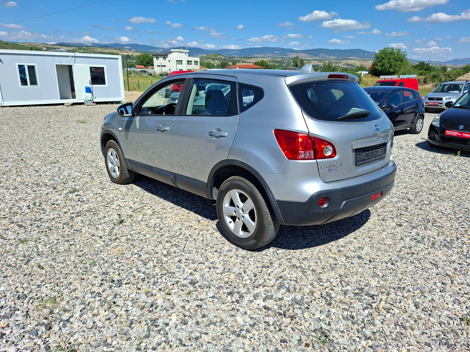 Nissan Qashqai 1.5DCI* 6-SPEED* 36м. х 127EUR. * , снимка 3 - Автомобили и джипове - 53099747