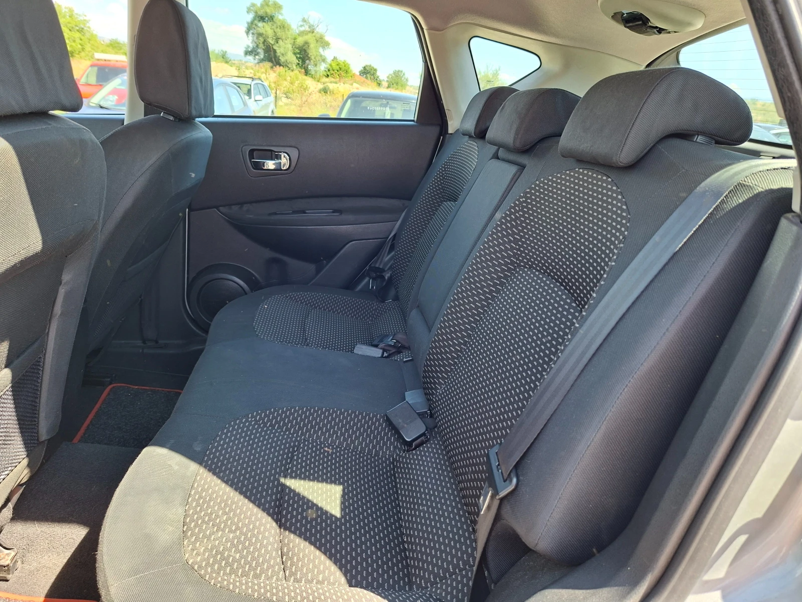 Nissan Qashqai 1.5DCI* 6-SPEED* 36м. х 127EUR. * , снимка 9 - Автомобили и джипове - 53099747