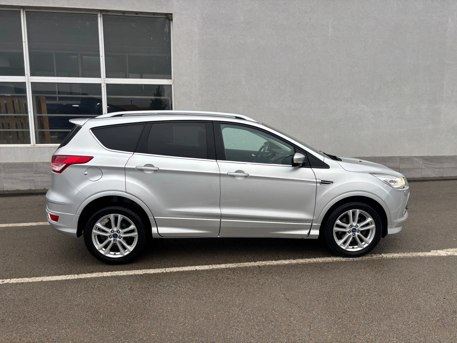 Ford Kuga Вноос Швейцария 136871км Автоматик 4х4  - изображение 5