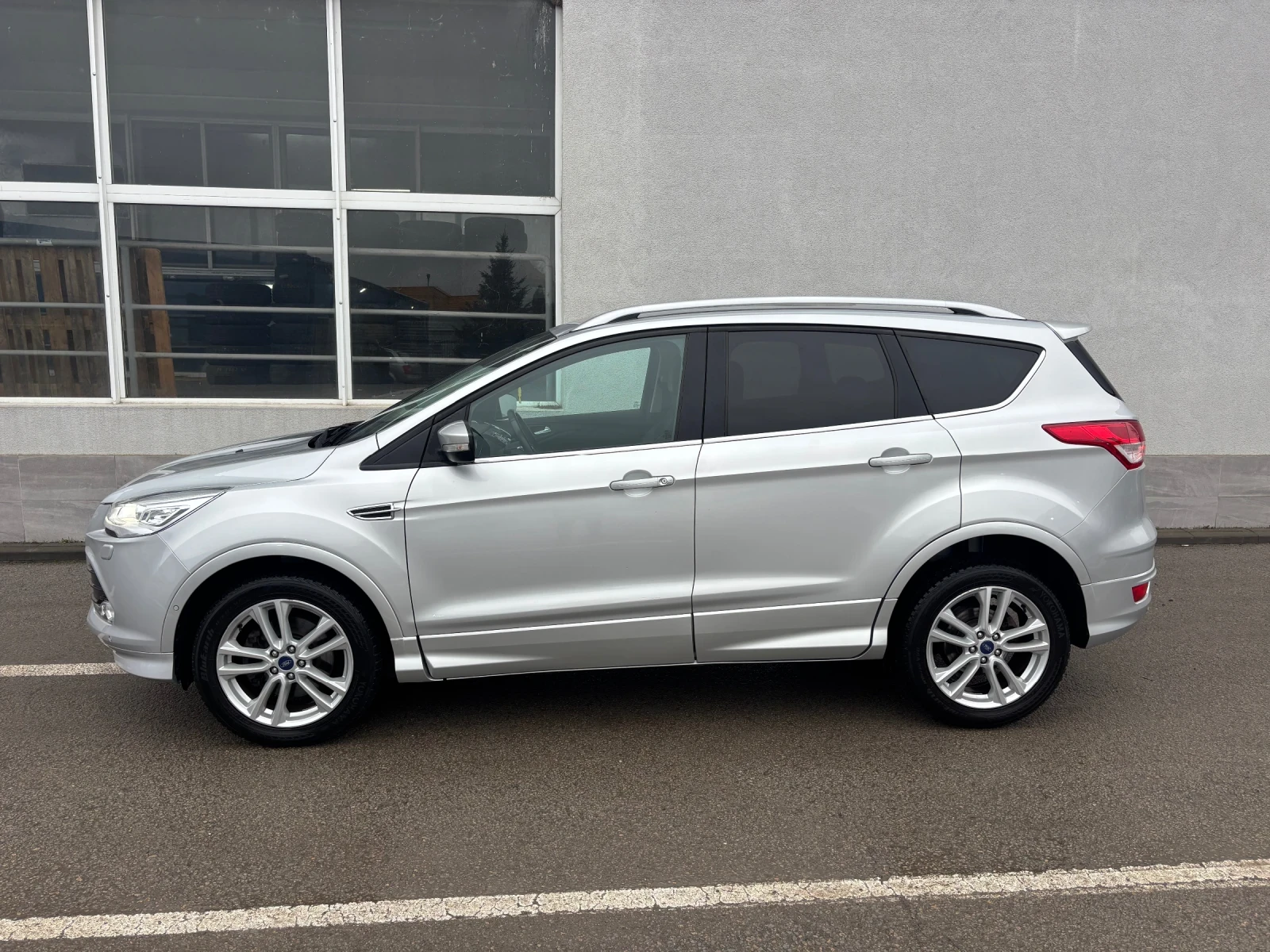 Ford Kuga Вноос Швейцария 136871км Автоматик 4х4  - изображение 6