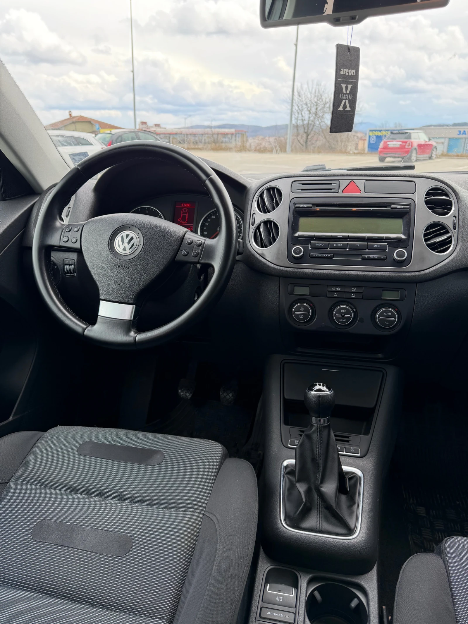 VW Tiguan 2.0 TDI 170 | Mobile.bg � ����������� 9