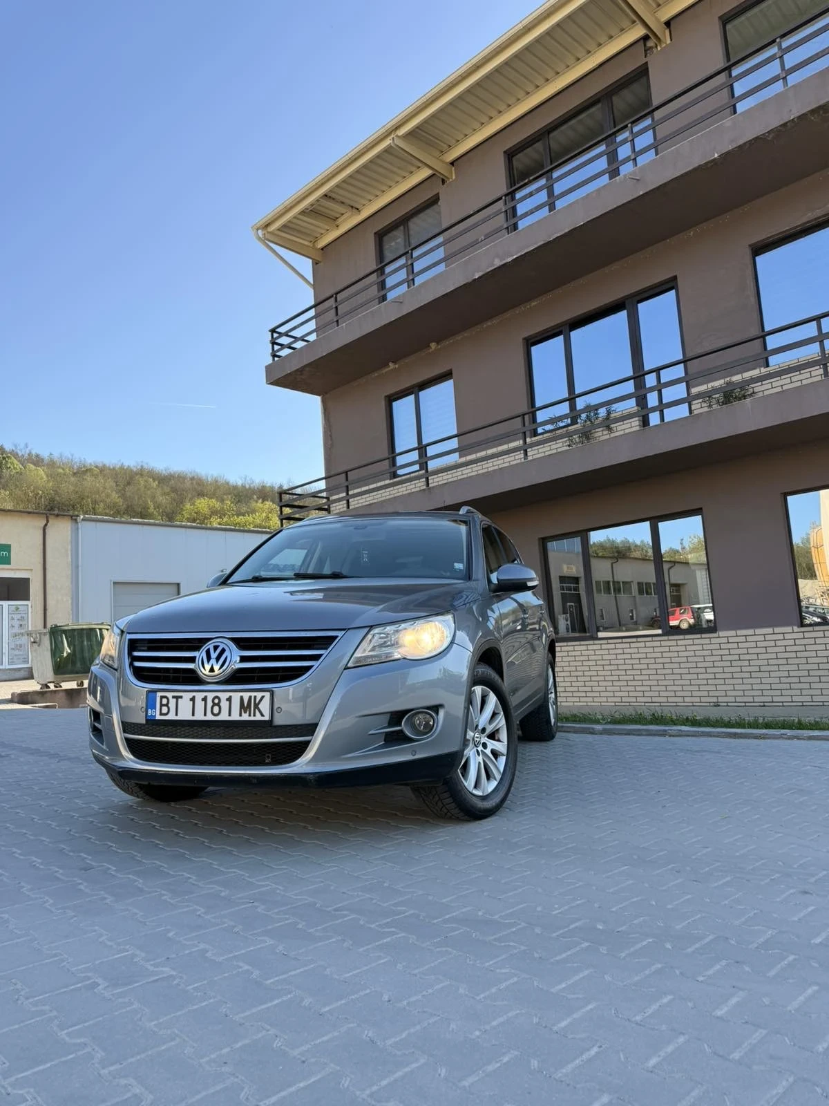 VW Tiguan 2.0 TDI 170, снимка 5 - Автомобили и джипове - 54006452