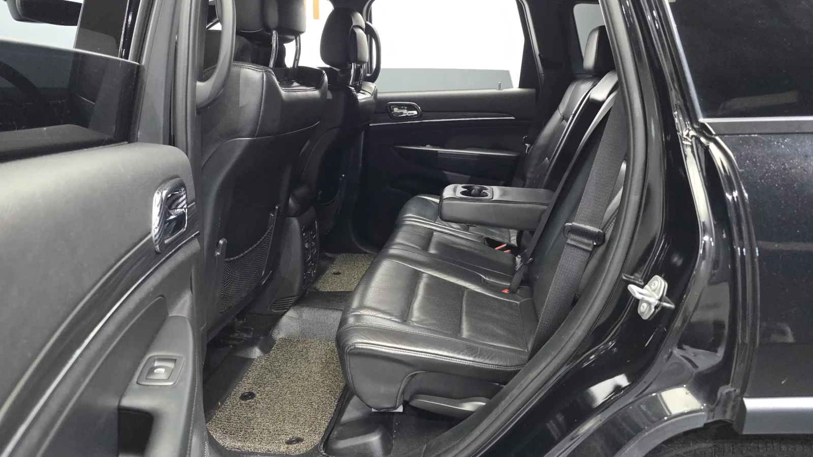 Jeep Grand cherokee 3.6 Limited, снимка 8 - Автомобили и джипове - 54456206