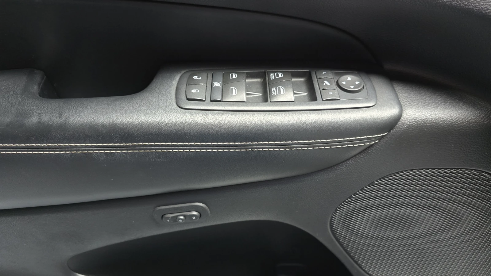 Jeep Grand cherokee 3.6 Limited, 4X4, снимка 15 - Автомобили и джипове - 54552431