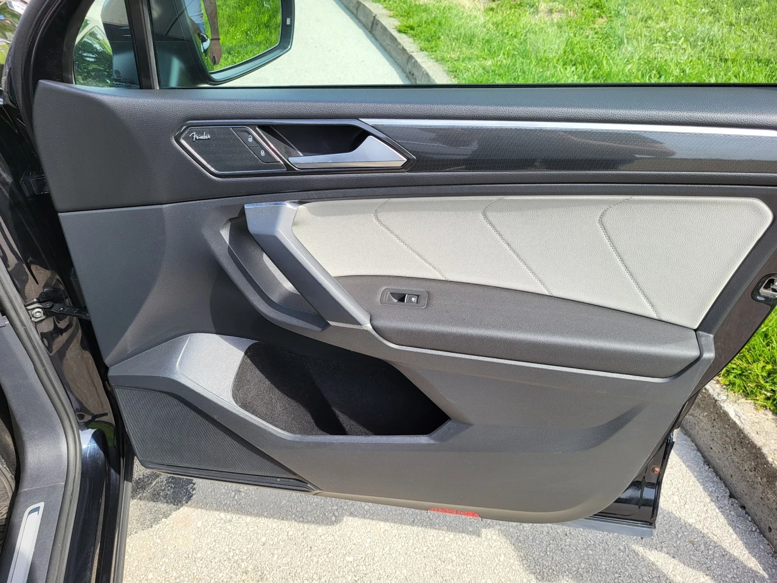 VW Tiguan Allspace R LINE * 8ск AISIN * TOP* HIGHLINE* Digital* Панор, снимка 12 - Автомобили и джипове - 54619248