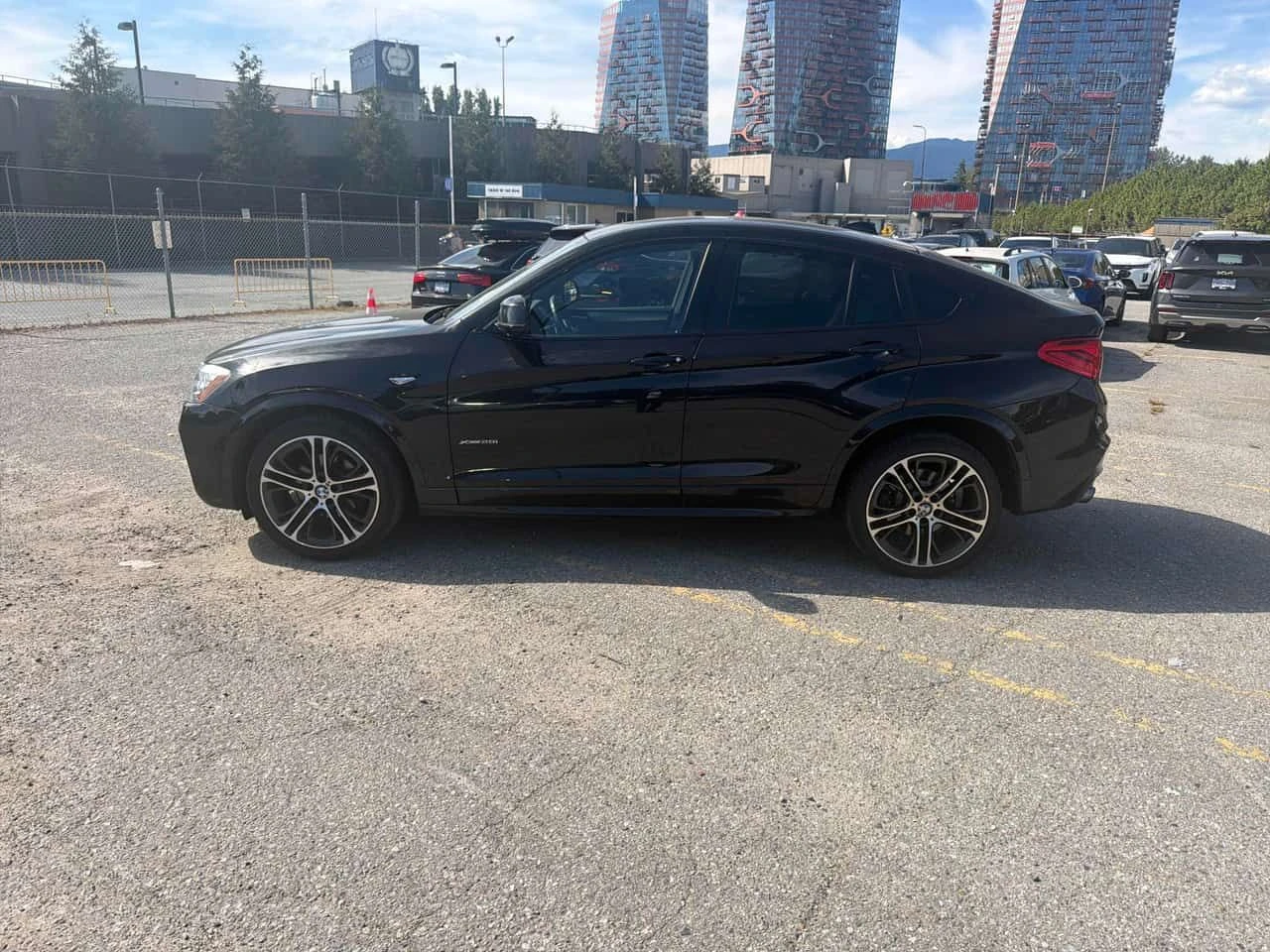 BMW X4 М ПАКЕТ/ПОДГРЕВ/ПАНО/xDrive28i/CARFAX/ФИНАНСИРАНЕ, снимка 3 - Автомобили и джипове - 55040417