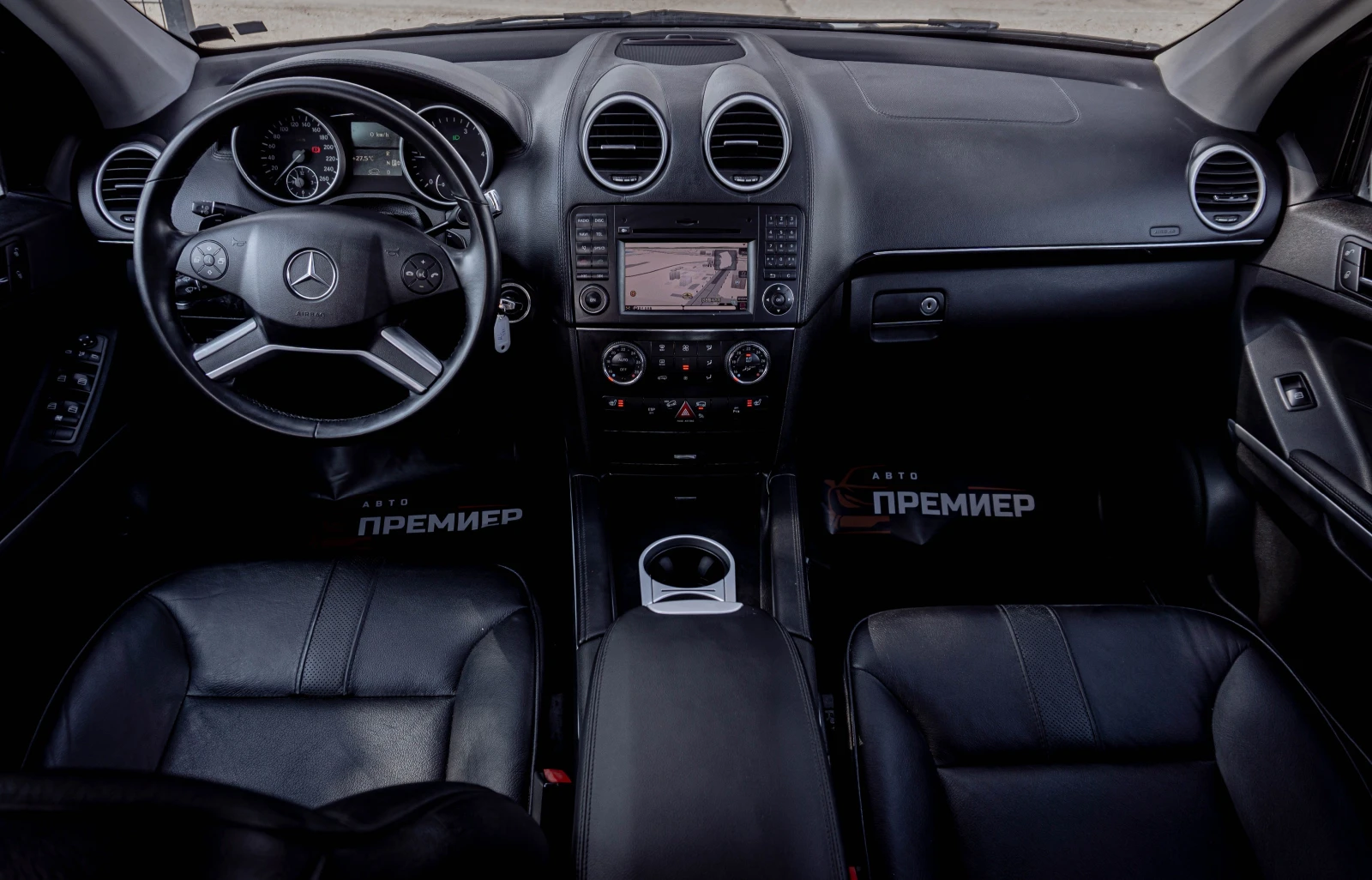Mercedes-Benz ML 300 CDI-4MATIC, снимка 8 - Автомобили и джипове - 55443560