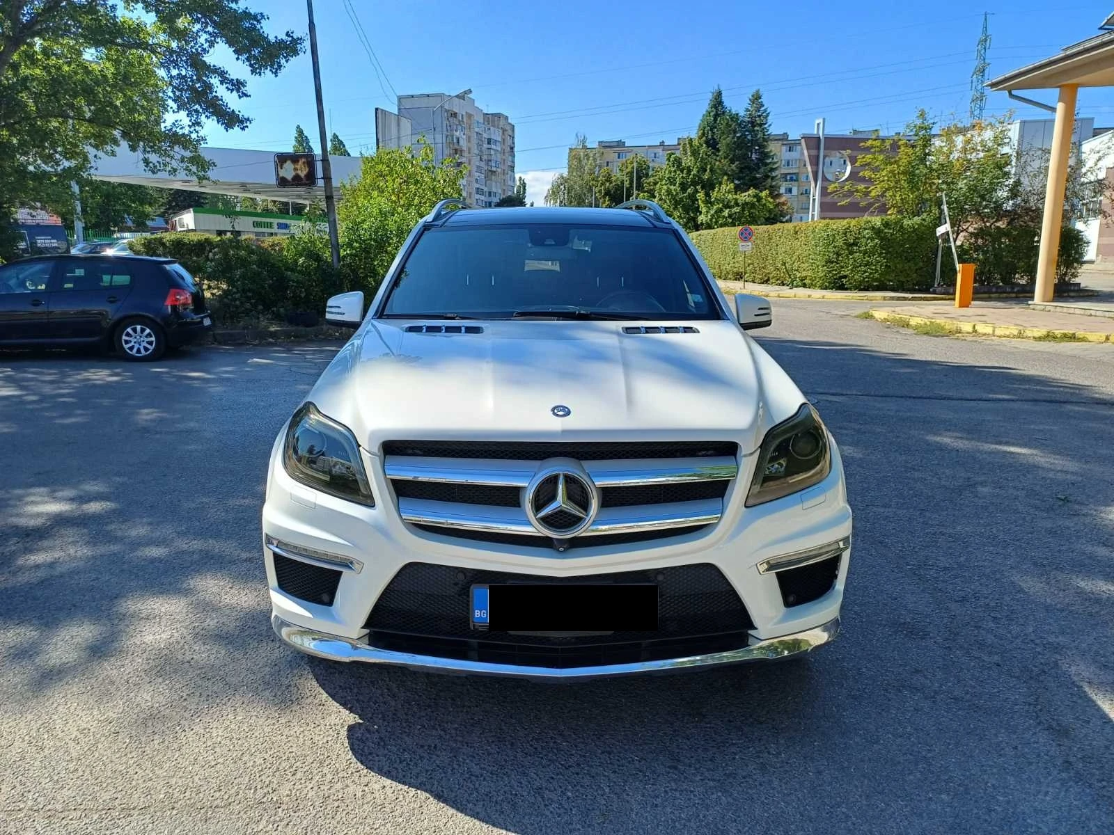 Mercedes-Benz GL 550 4Matic, снимка 8 - Автомобили и джипове - 56072830