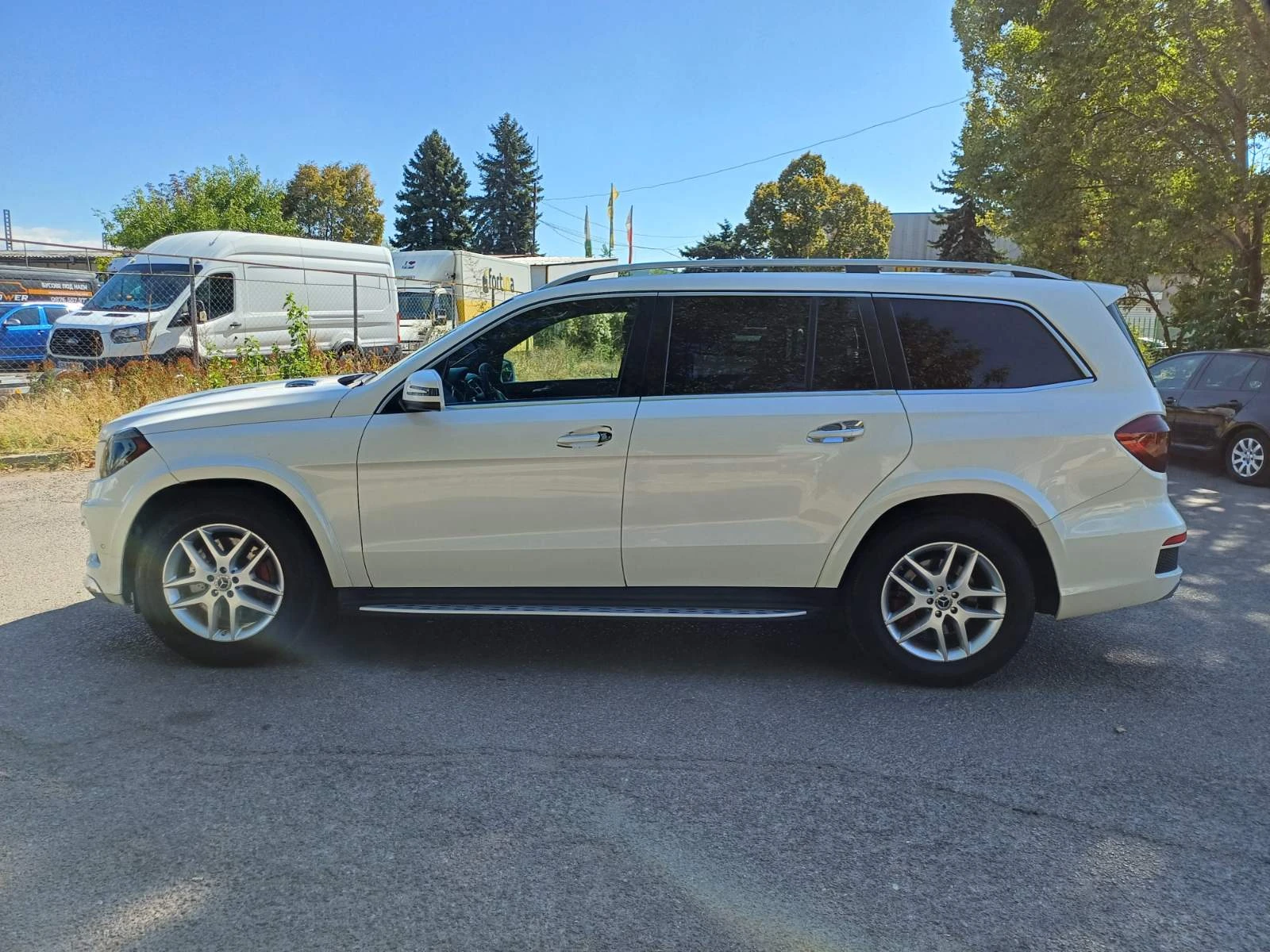 Mercedes-Benz GL 550 4Matic, снимка 2 - Автомобили и джипове - 56072830