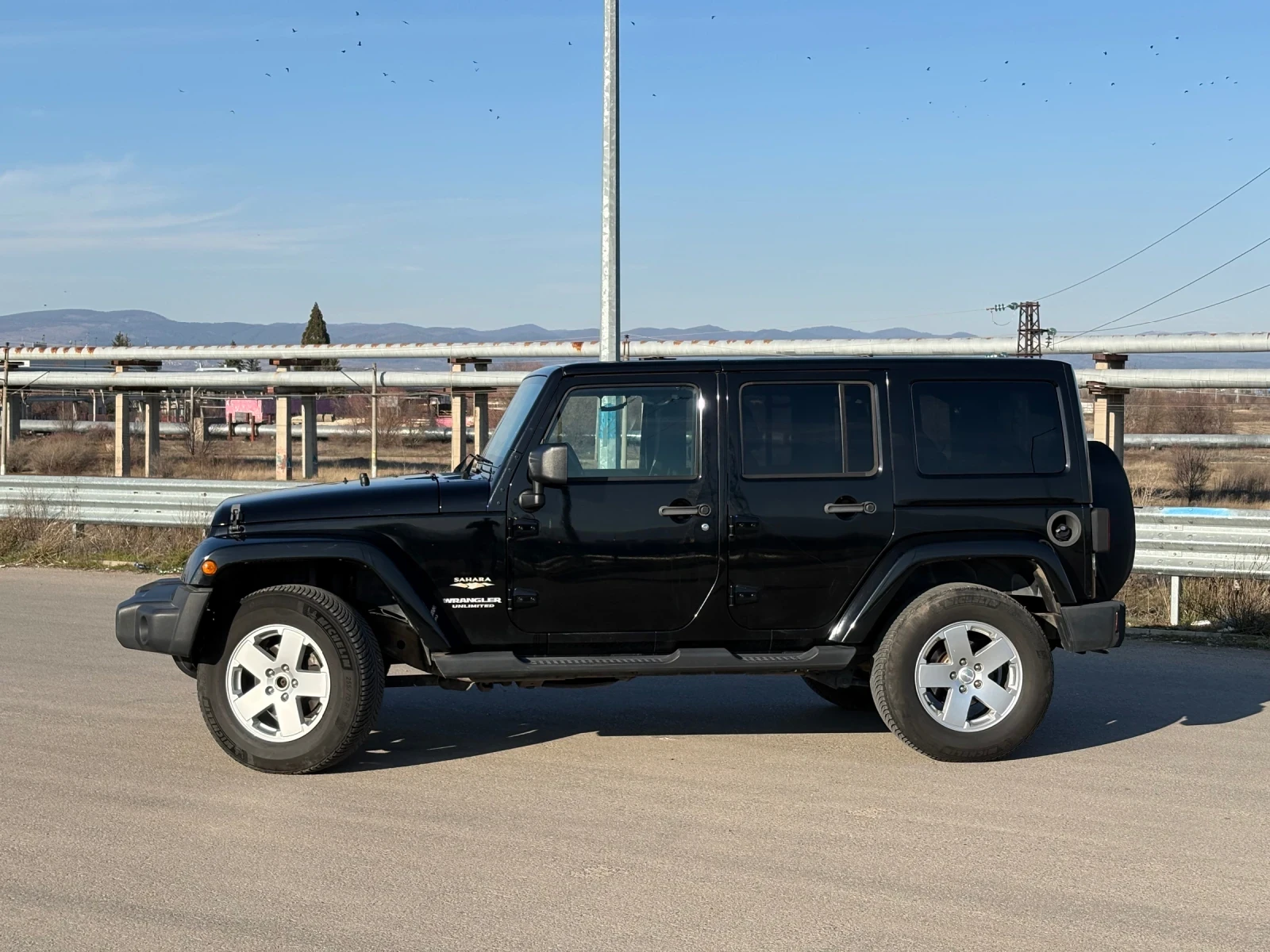 Jeep Wrangler 3.8, снимка 2 - Автомобили и джипове - 56225969