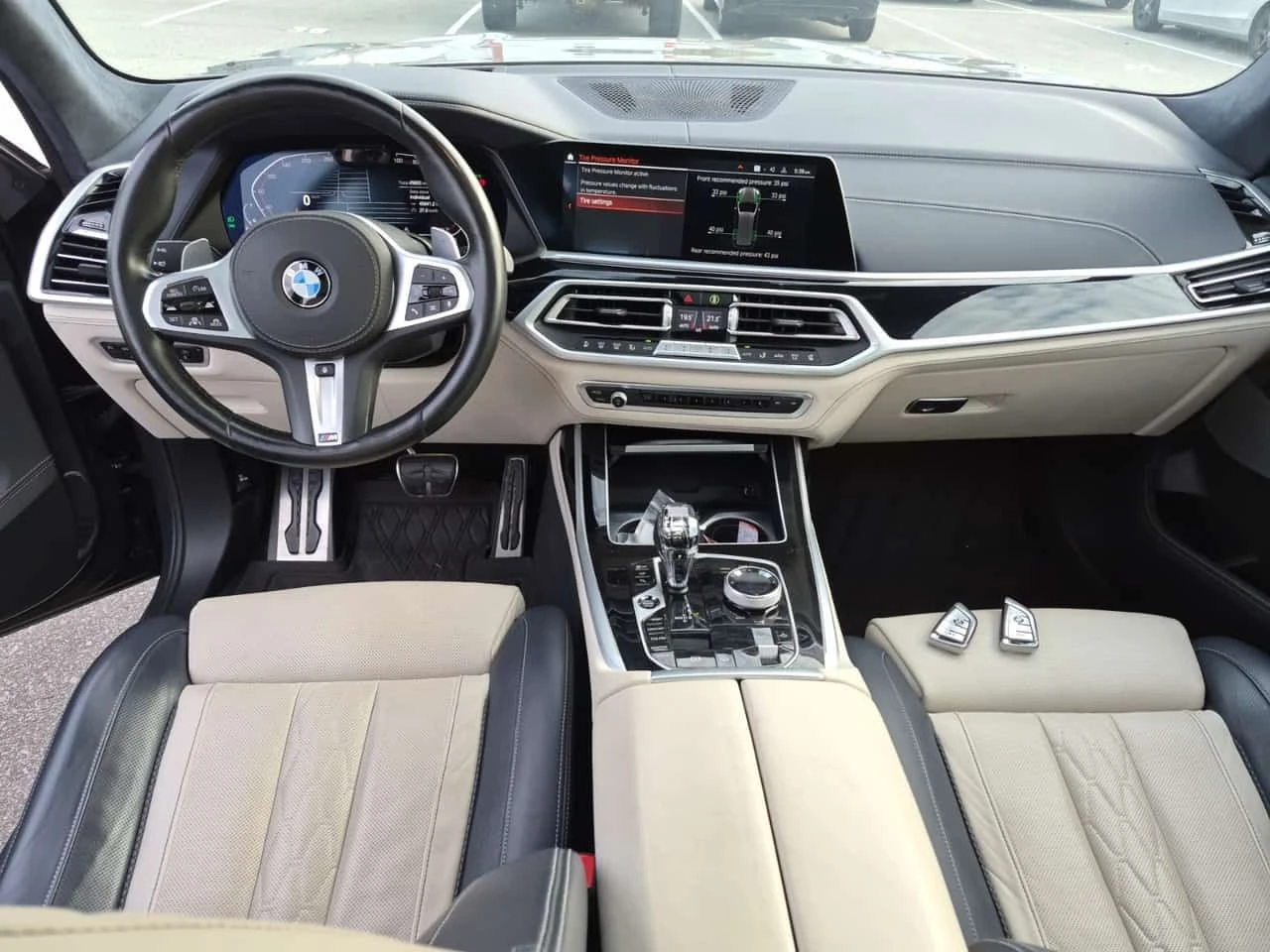 BMW X7 * XDRIVE40I * CARFAX * Един собственик * , снимка 5 - Автомобили и джипове - 56318651