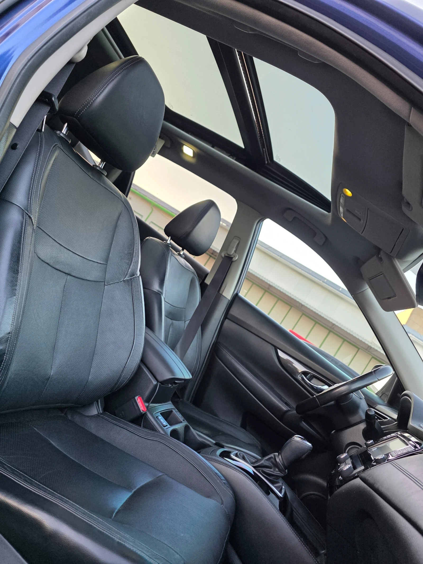 Nissan Rogue Navi panorama , снимка 10 - Автомобили и джипове - 56729009
