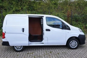 Nissan NV200, снимка 10