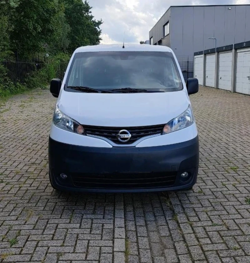 Nissan NV200, снимка 1 - Бусове и автобуси - 47458824