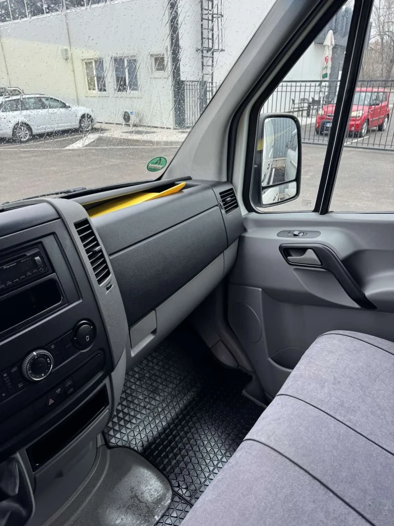 VW Crafter 2500 Maxi, снимка 8 - Бусове и автобуси - 49123777