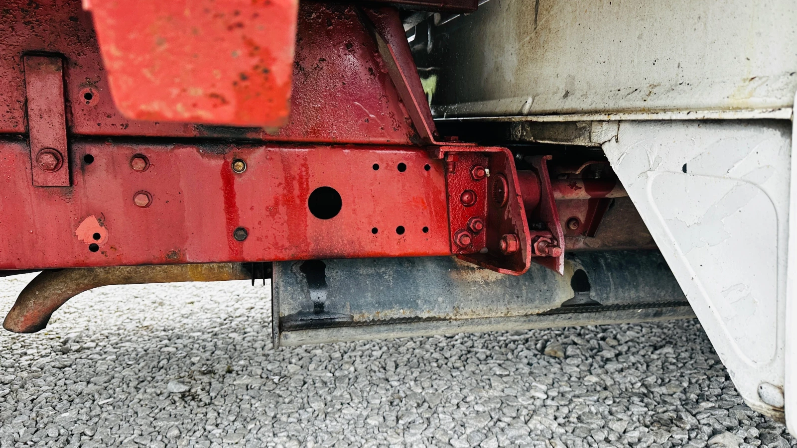 Iveco 3510 2.5td -самосвал, снимка 12 - Бусове и автобуси - 54273785