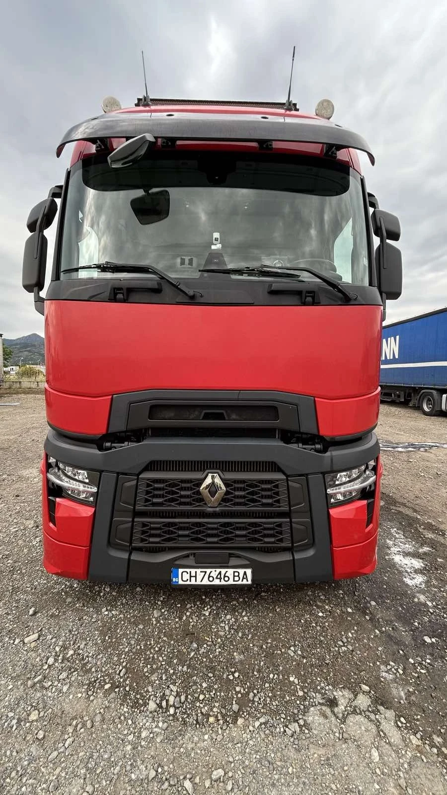 Renault T