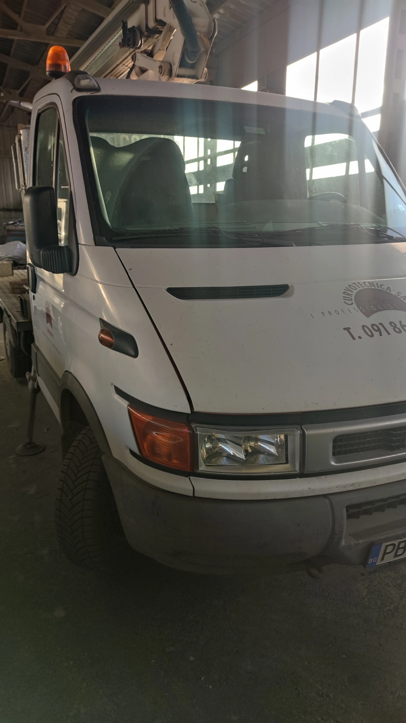 Автовишка Iveco 35.11 - изображение 2