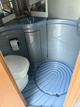 Кемпер Euramobil S580LS, снимка 11