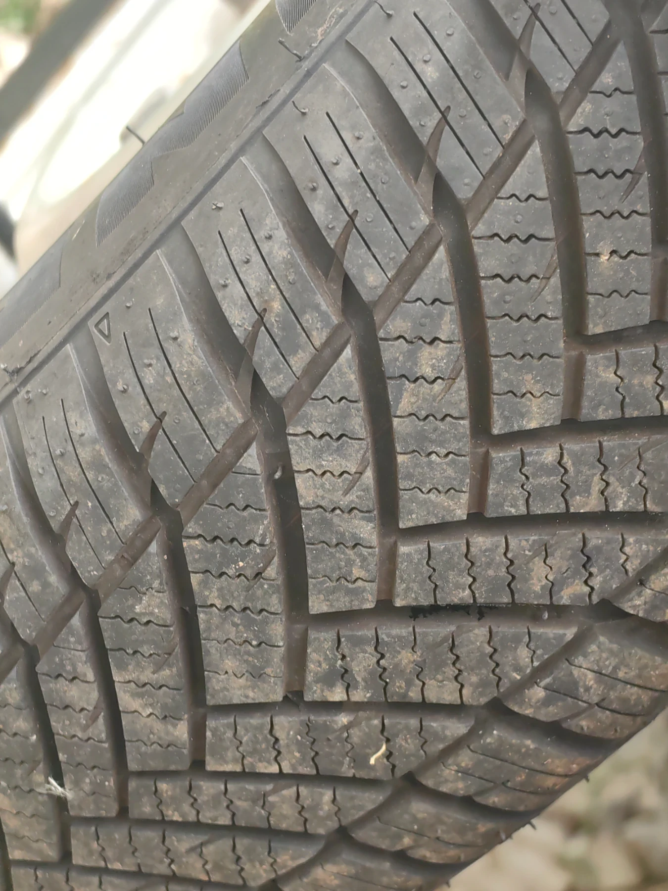 �� ���������  ������������  ���������� ������� �� 750�� | Mobile.bg � ����������� 3