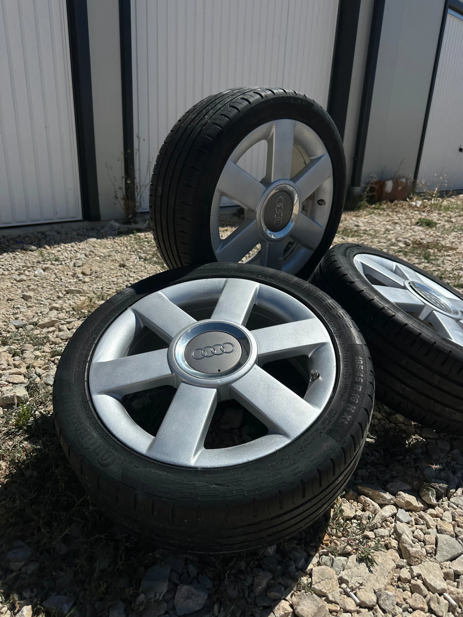 Гуми с джанти Continental 195/45R16, снимка 2 - Гуми и джанти - 55754768