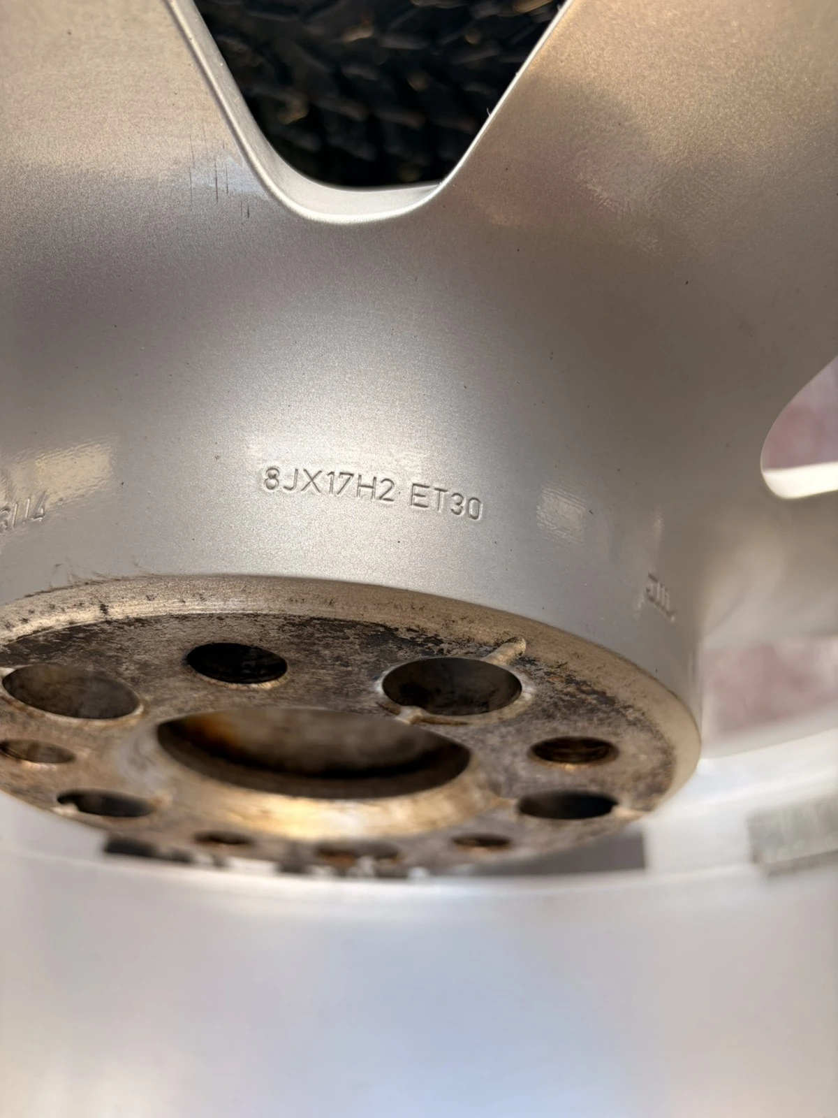 ���� � ������ 225/55R17 �� Audi | Mobile.bg � ����������� 2