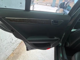Mercedes-Benz C 320 Подгрев, Панорама, Кожа, снимка 5