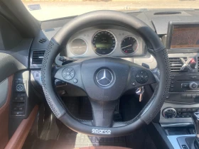 Mercedes-Benz C 320, снимка 10