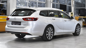 Opel Insignia Sports Tourer 1.6d Innovation Automatic, снимка 6 - Автомобили и джипове - 44555181
