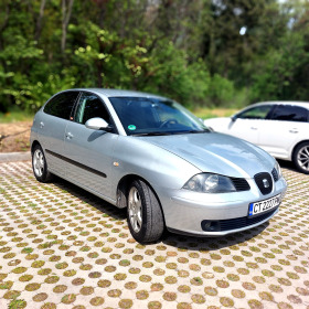 Seat Ibiza 1.4i, снимка 2 - Автомобили и джипове - 45495746