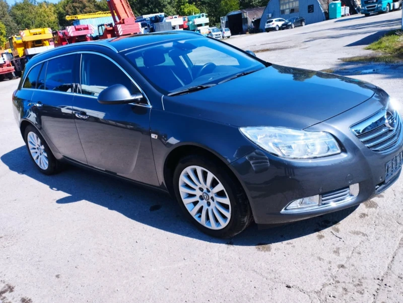 Opel Insignia, снимка 3 - Автомобили и джипове - 47330948