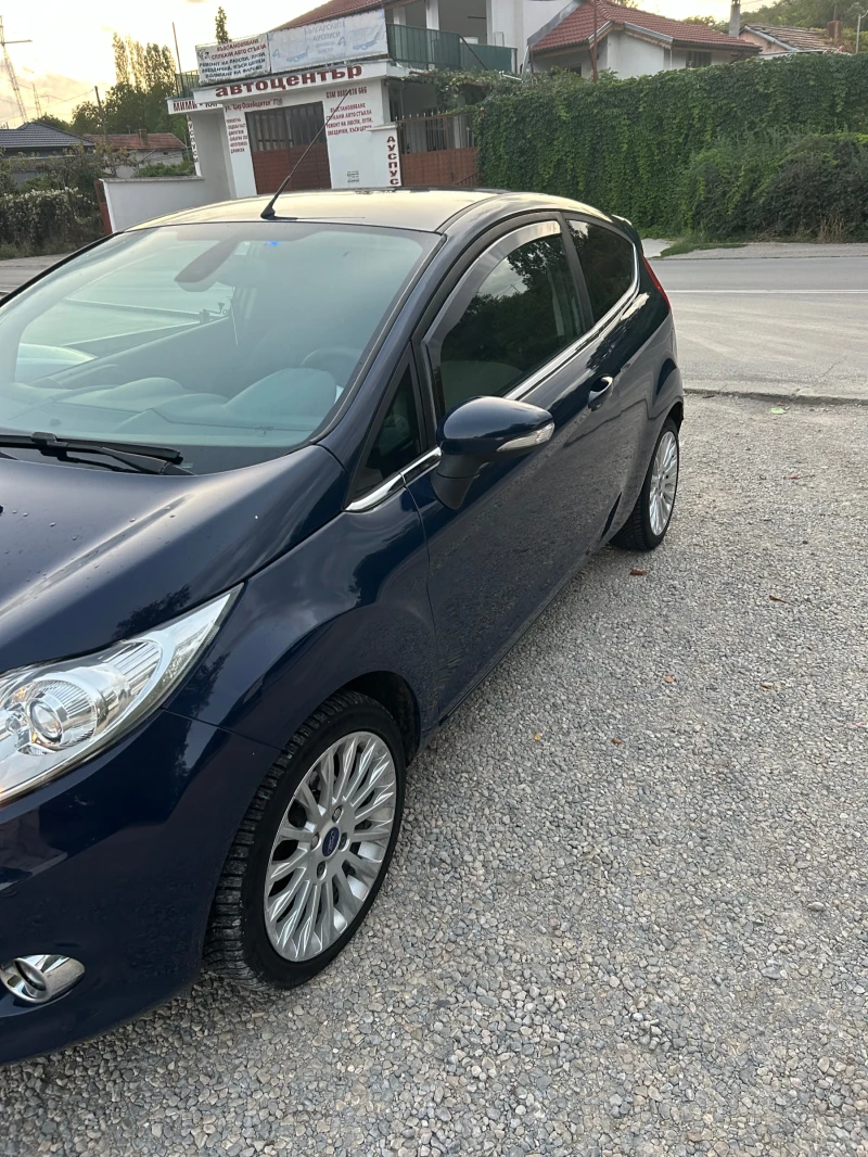 Ford Fiesta 1.6, снимка 1 - Автомобили и джипове - 47656795