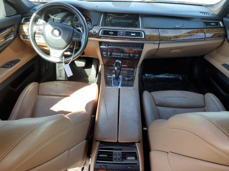 BMW 750 LI, снимка 8 - Автомобили и джипове - 48010599