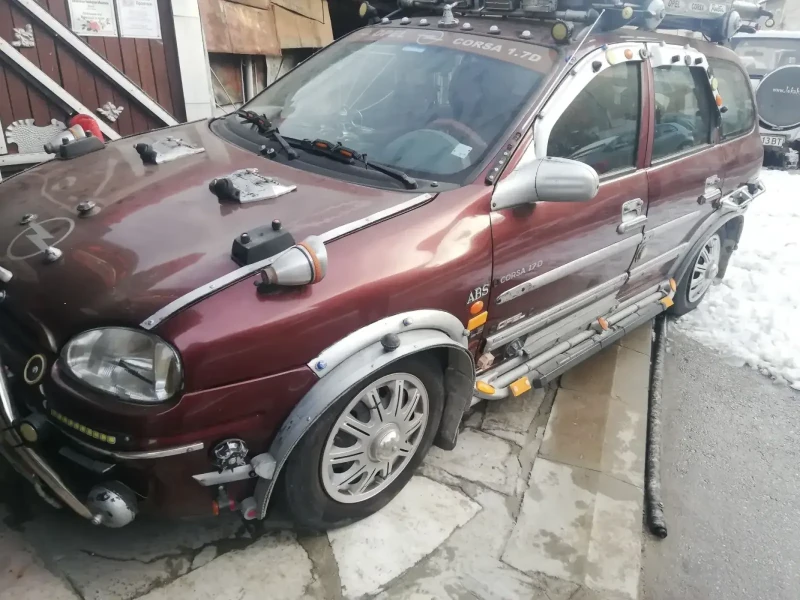 Opel Corsa 1.7, снимка 6 - Автомобили и джипове - 48757141