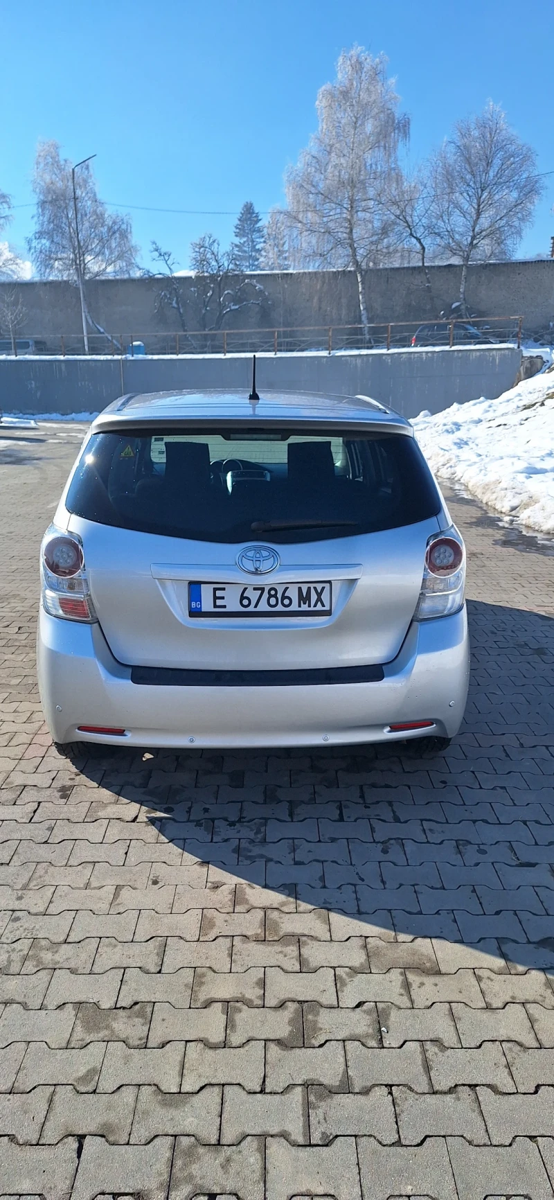 Toyota Verso, снимка 2 - Автомобили и джипове - 48810362