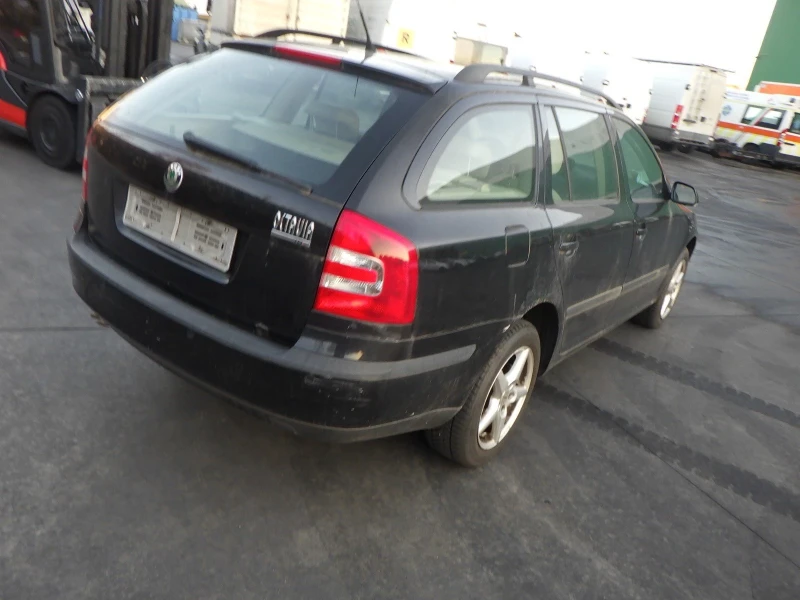 Skoda Octavia 2.0 BMM, снимка 3 - Автомобили и джипове - 49162471