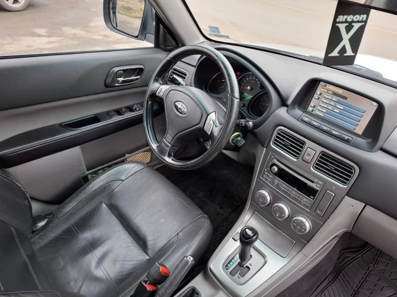 Subaru Forester 2.5 XT, снимка 11 - Автомобили и джипове - 49299744